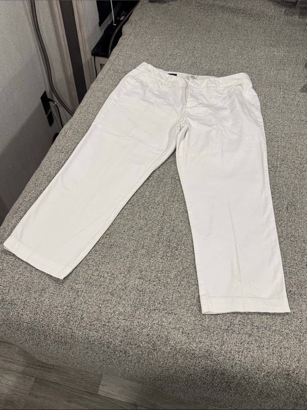 St. John's Bay Women’s White Crop Pants